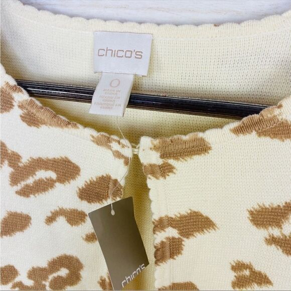 Chico’s Charlee Cheetah Lace Hem Crop Cardigan Sweater Cream Tan Small - Picture 6 of 13